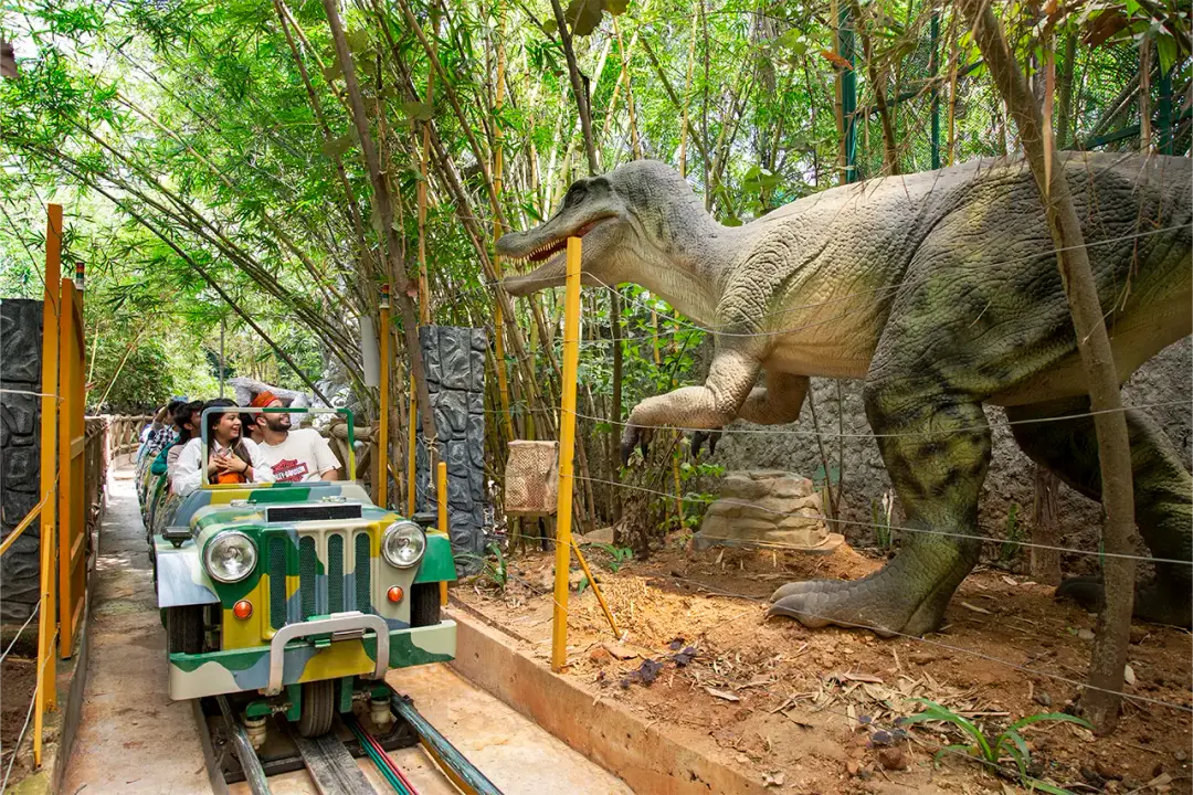 Saraswathi Car Rentals cab package for Jollywood Bidadi — all-inclusive round-trip with driver waiting